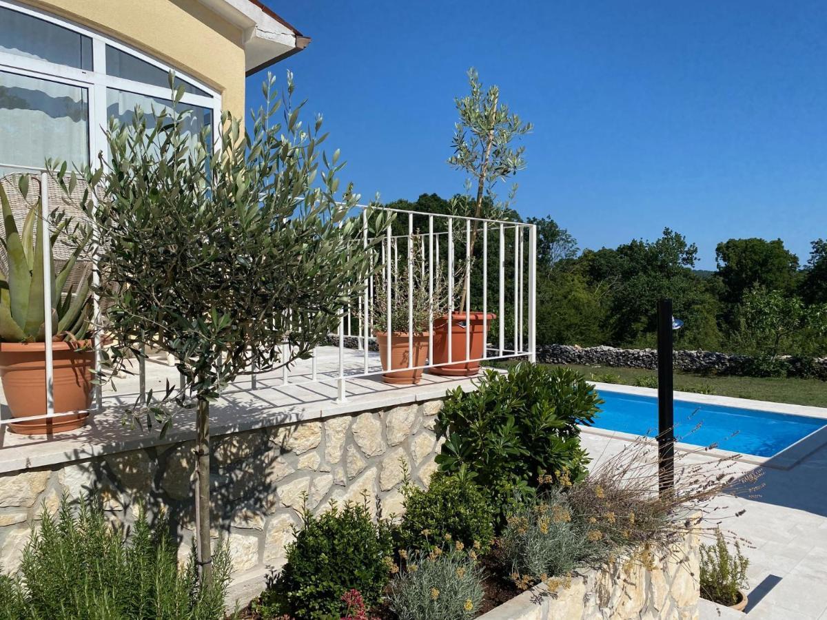 Villa Yucca Istra 拉宾 外观 照片