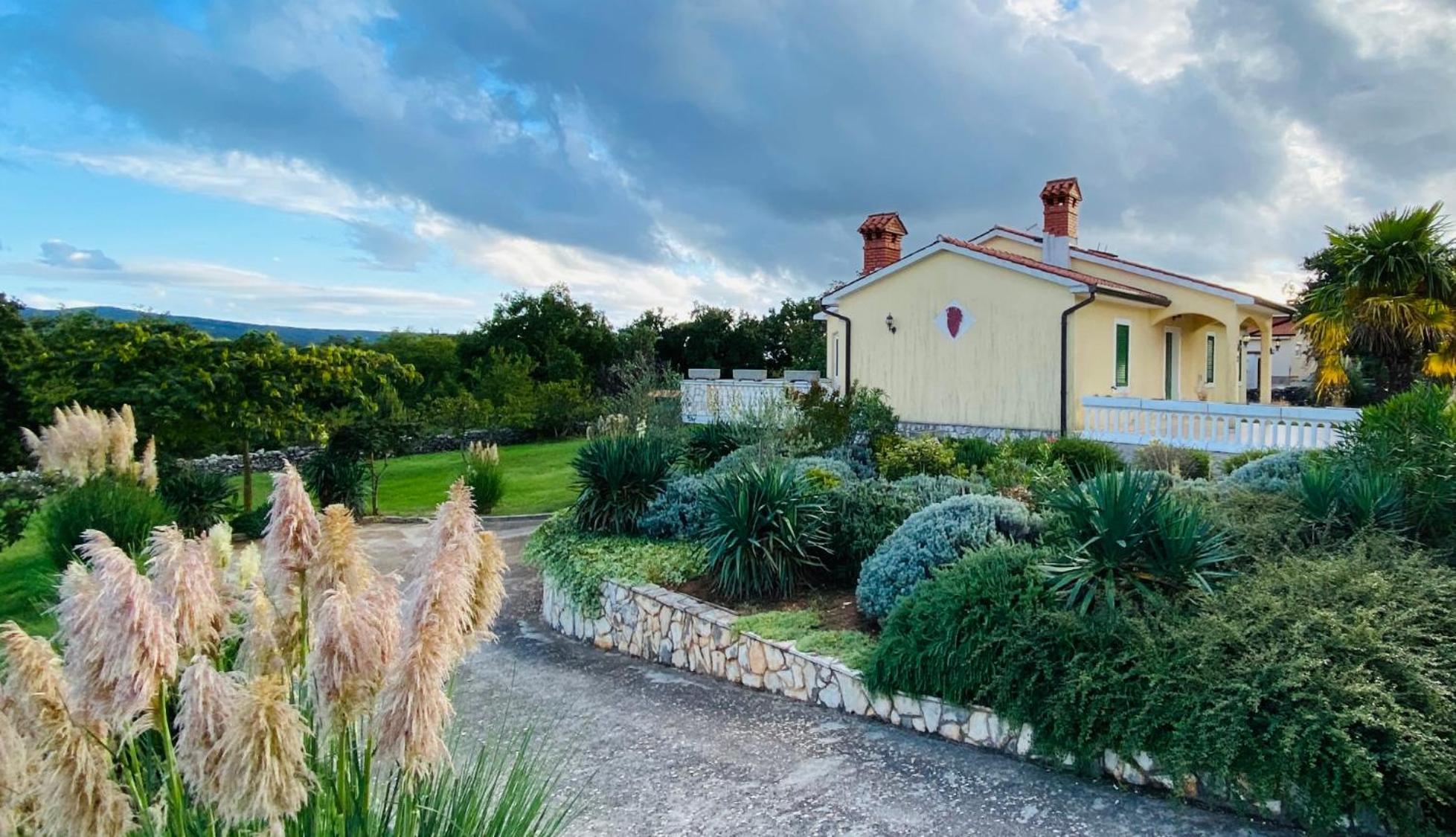 Villa Yucca Istra 拉宾 外观 照片